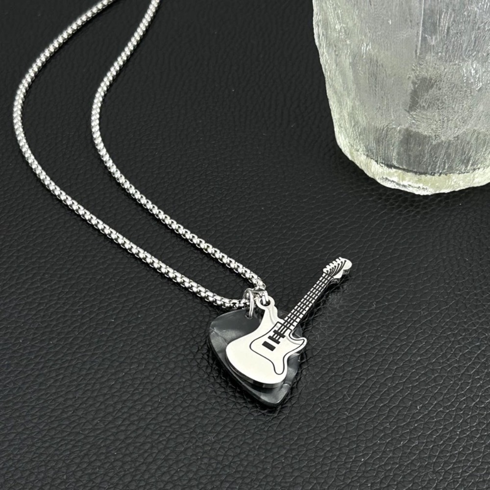 Collana con Ciondolo Plettro p - Electric Guitar Pick Pack recensione e prezzo